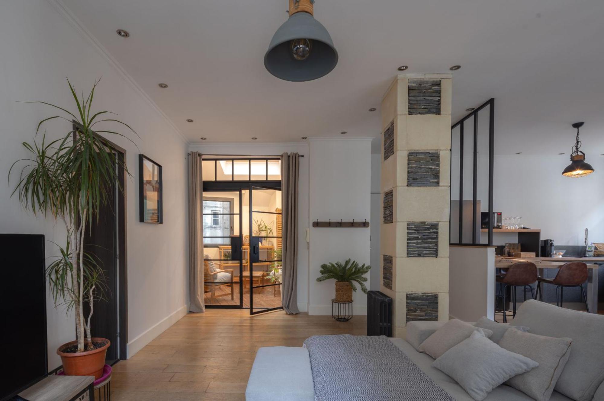 Appartement Spacieux Au Coeur D'Angers Etage 1 - 6 Personnes Exterior foto